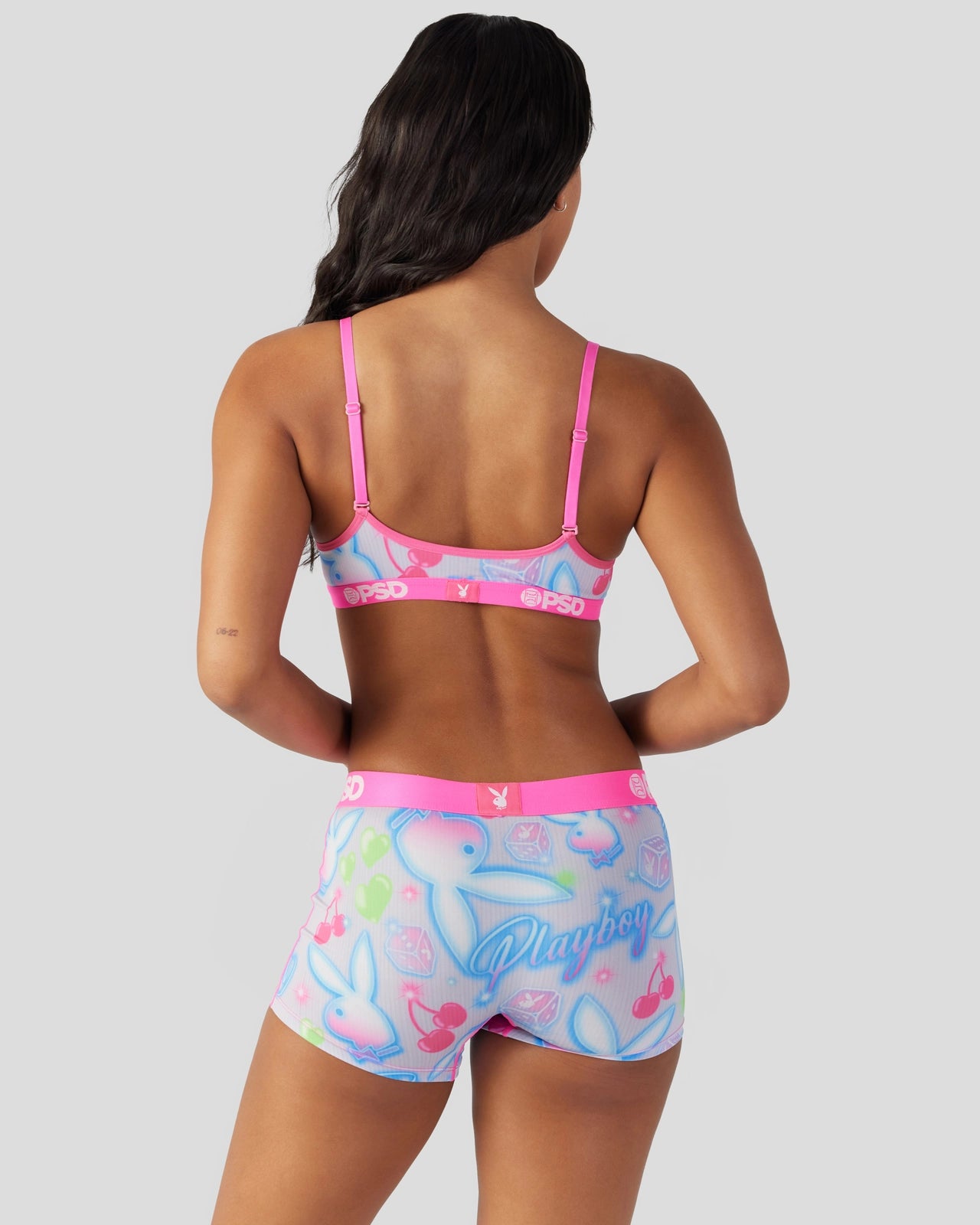 Playboy - Summer - Image 4