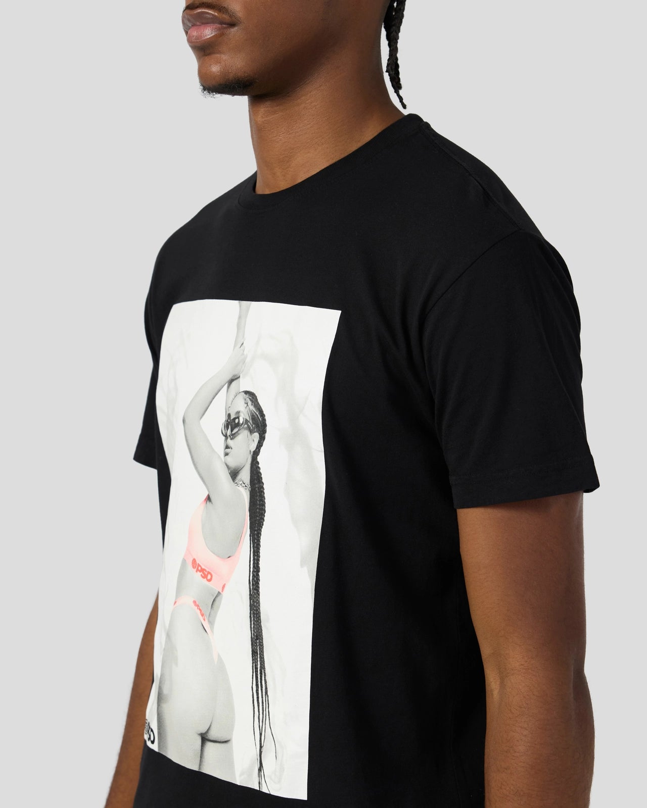 Izzy Guedes Tee - Image 4