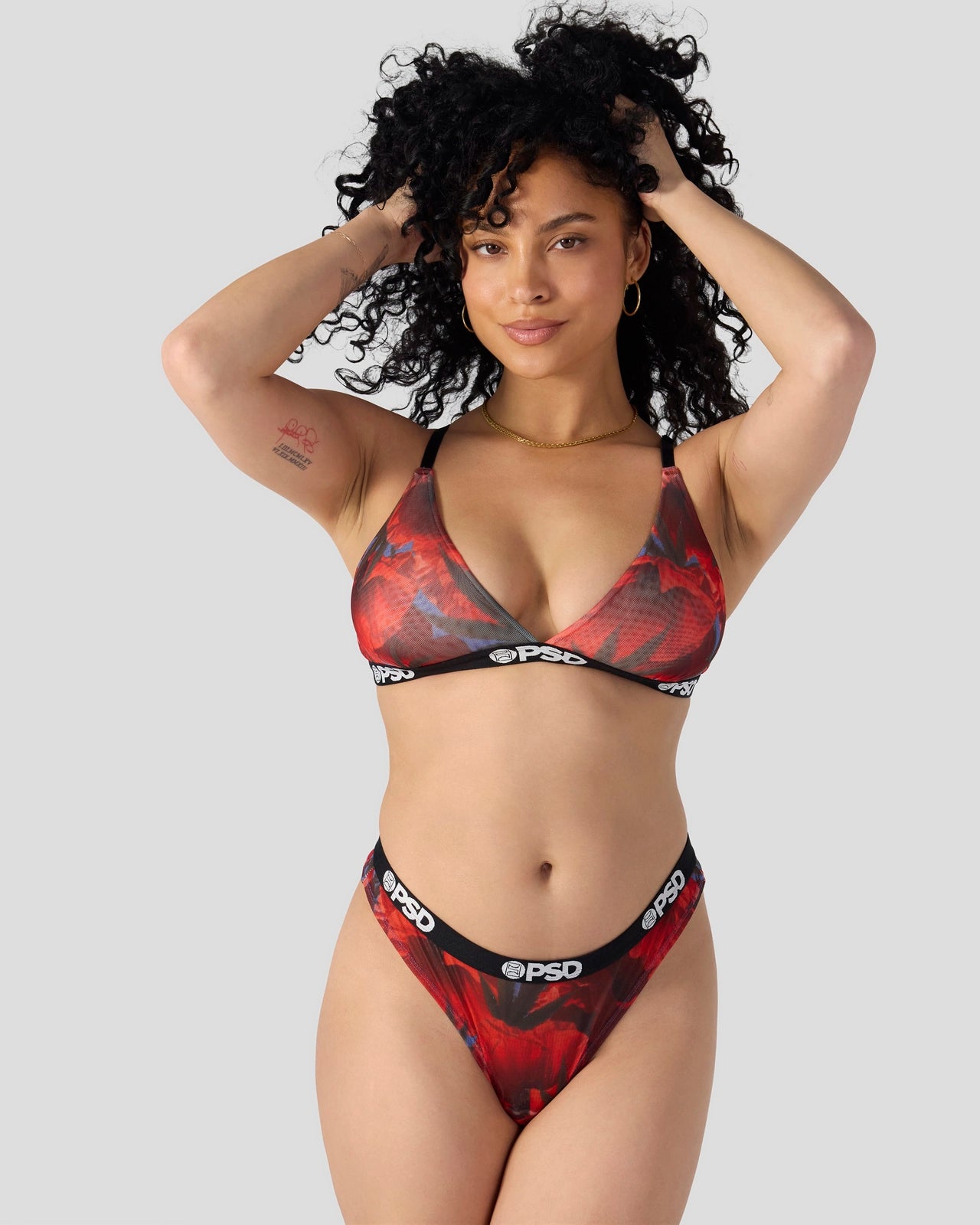 Izabela Guedes - Poppy High - Image 2