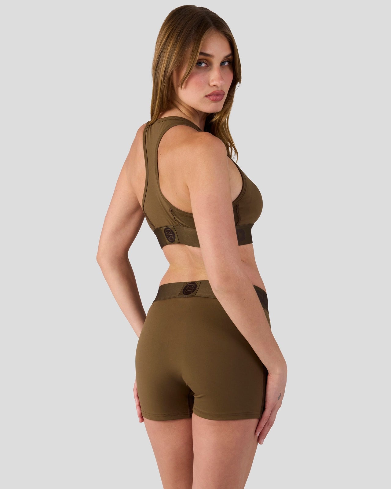 ProLuxe - Cocoa - Image 4